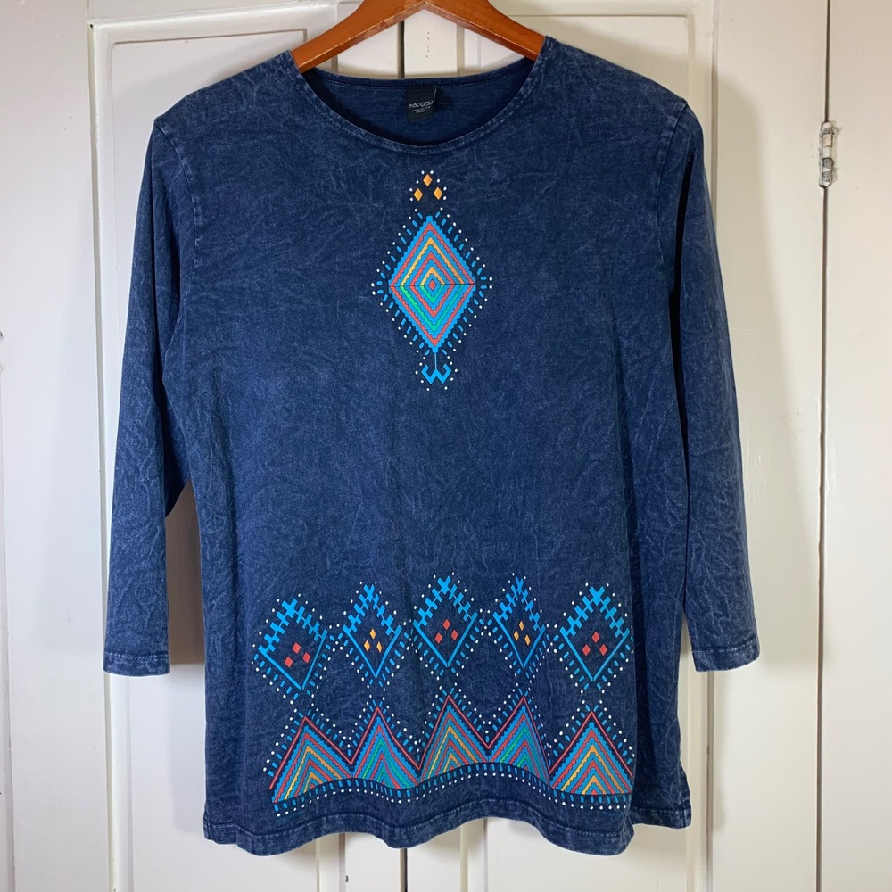 Sabaku Artwear Womens‎ S Blue Mineral Wash Southwestern Graphic 3/4 Sleeve Top